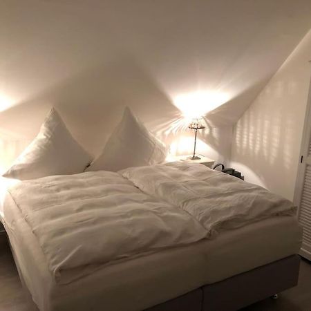 Reetdachhaus Seasons Mit Kamin & Sauna Groß Schwansee Kültér fotó